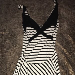 Black n White Maxi
